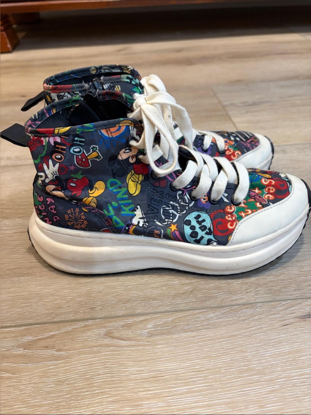 Zara Graffiti Print Platform High Top Sneakers EU 36